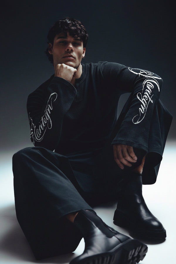 Grid Waffle Texture Full Sleeves T-shirt (Black)