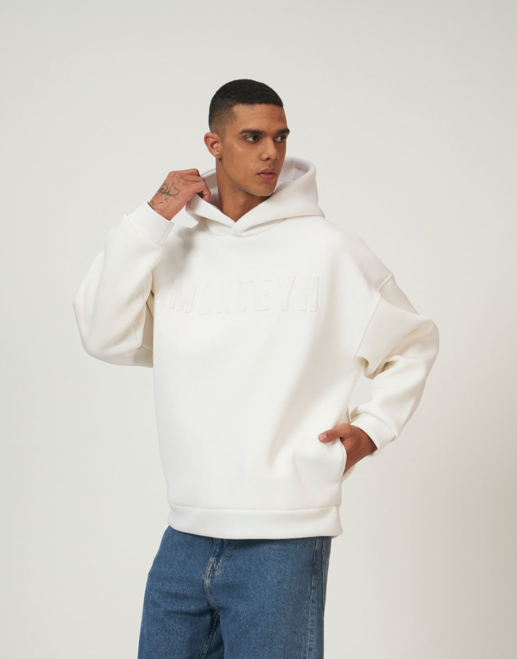 Monteyn "ARCTIC WHITE" – Super Oversized Premium Hoodie