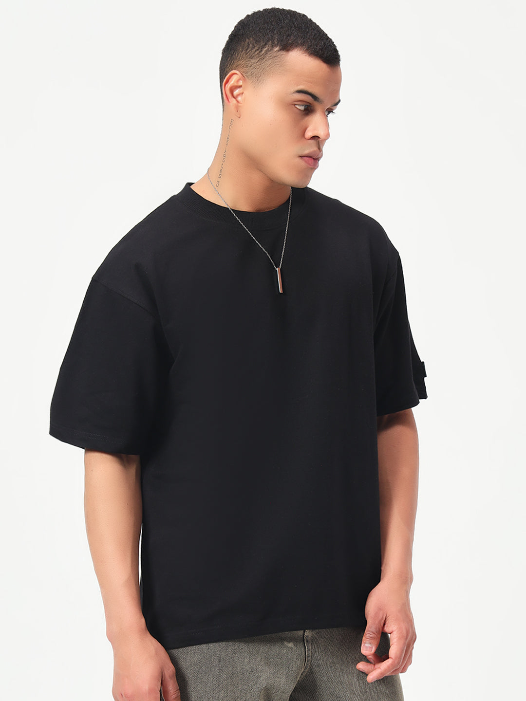 Moteynclub Oversized Fit Solid Black Premium Streetwear Tshirt